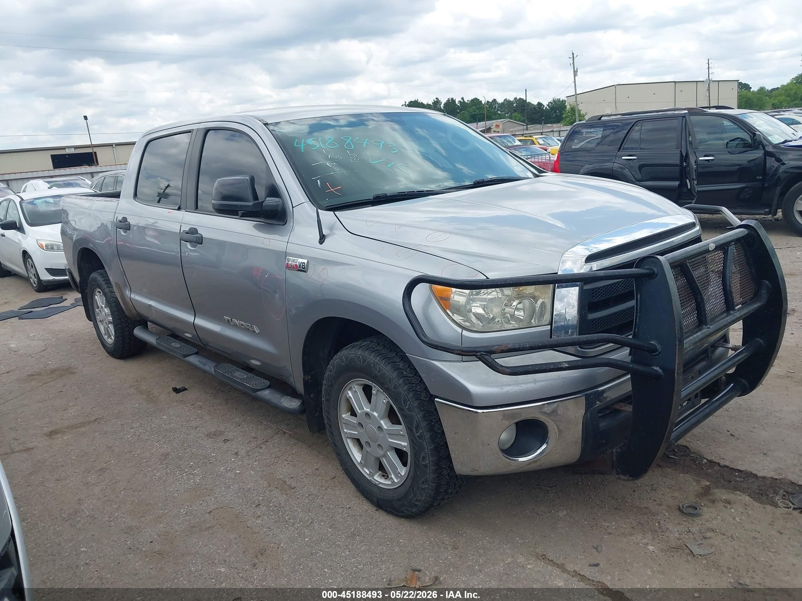 2010 Toyota Tundra Grade 5.7l V8 Silver vin: 5TFEY5F19AX093931