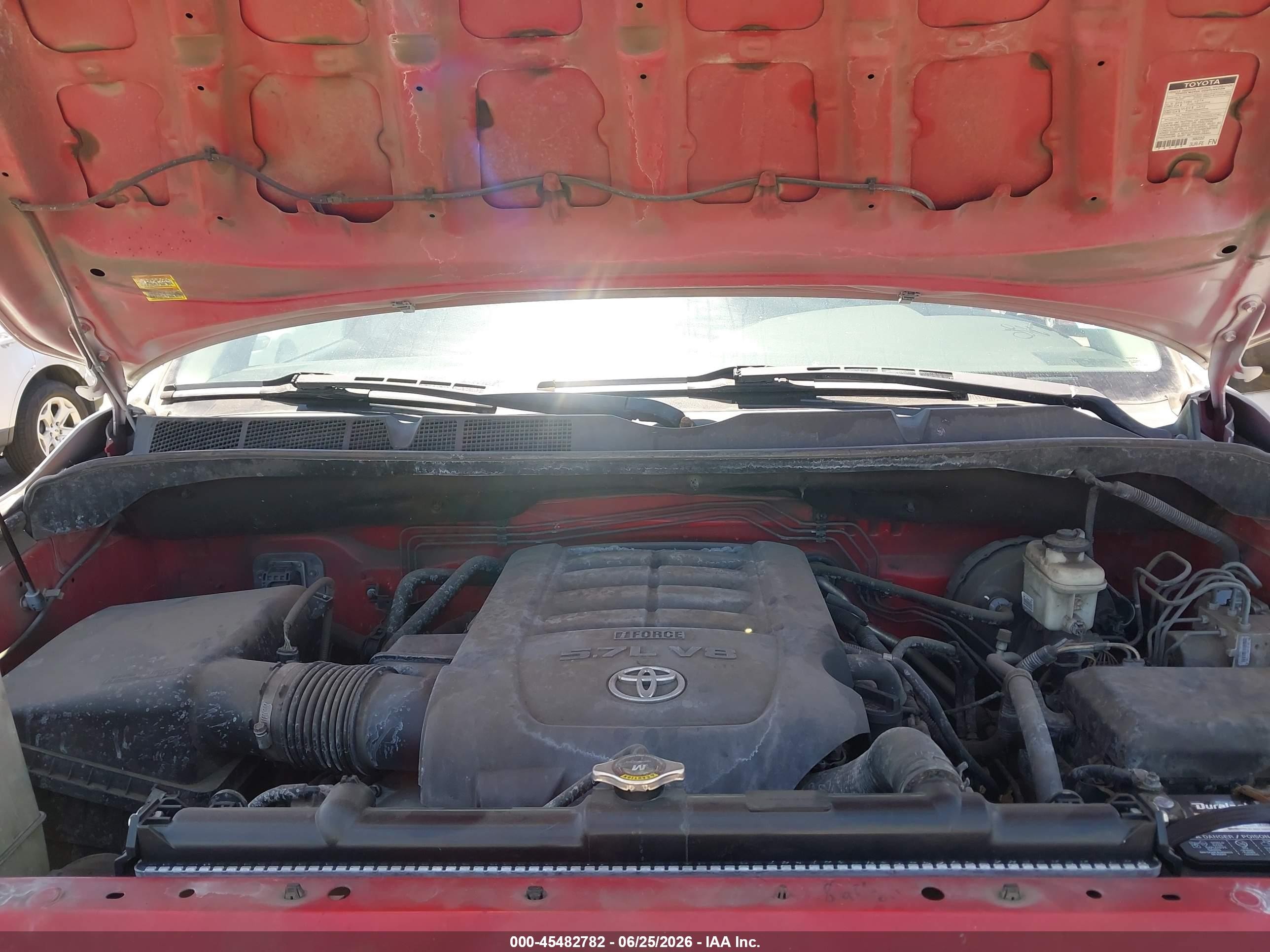 2011 Toyota Tundra Grade 5.7l V8 White vin: 5TFEY5F19BX102774