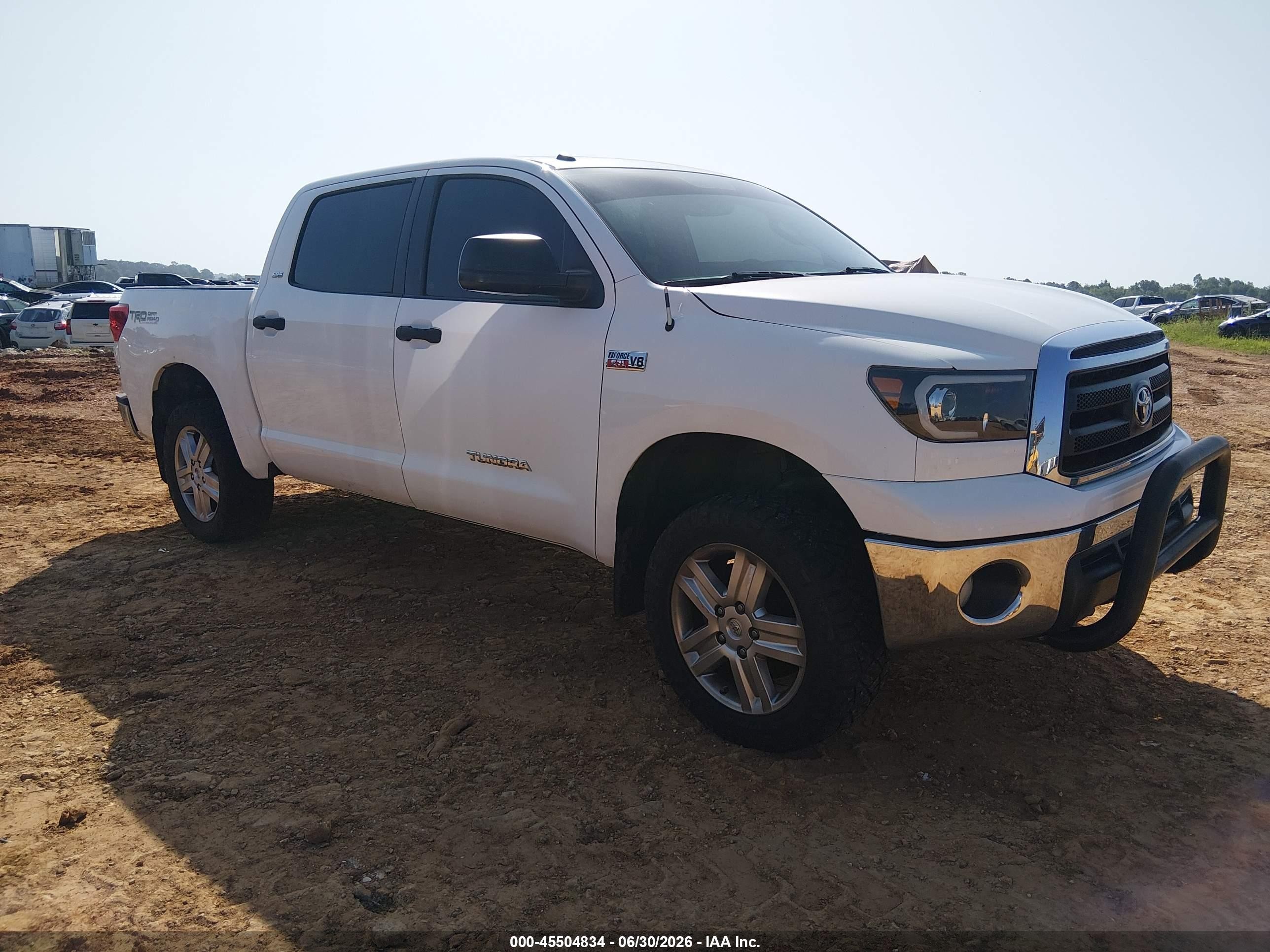2011 Toyota Tundra Grade 5.7l V8 Белый vin: 5TFEY5F19BX108137