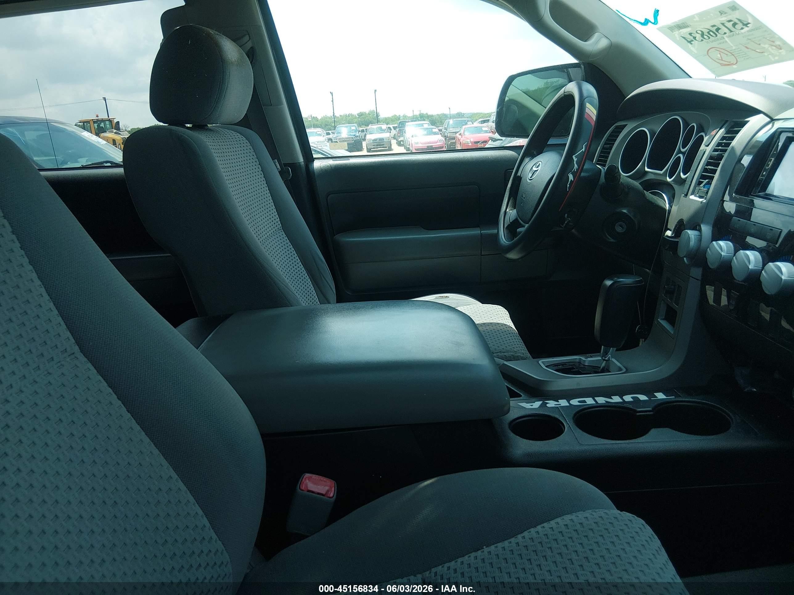 2011 Toyota Tundra Grade 5.7l V8 Черный vin: 5TFEY5F19BX108560