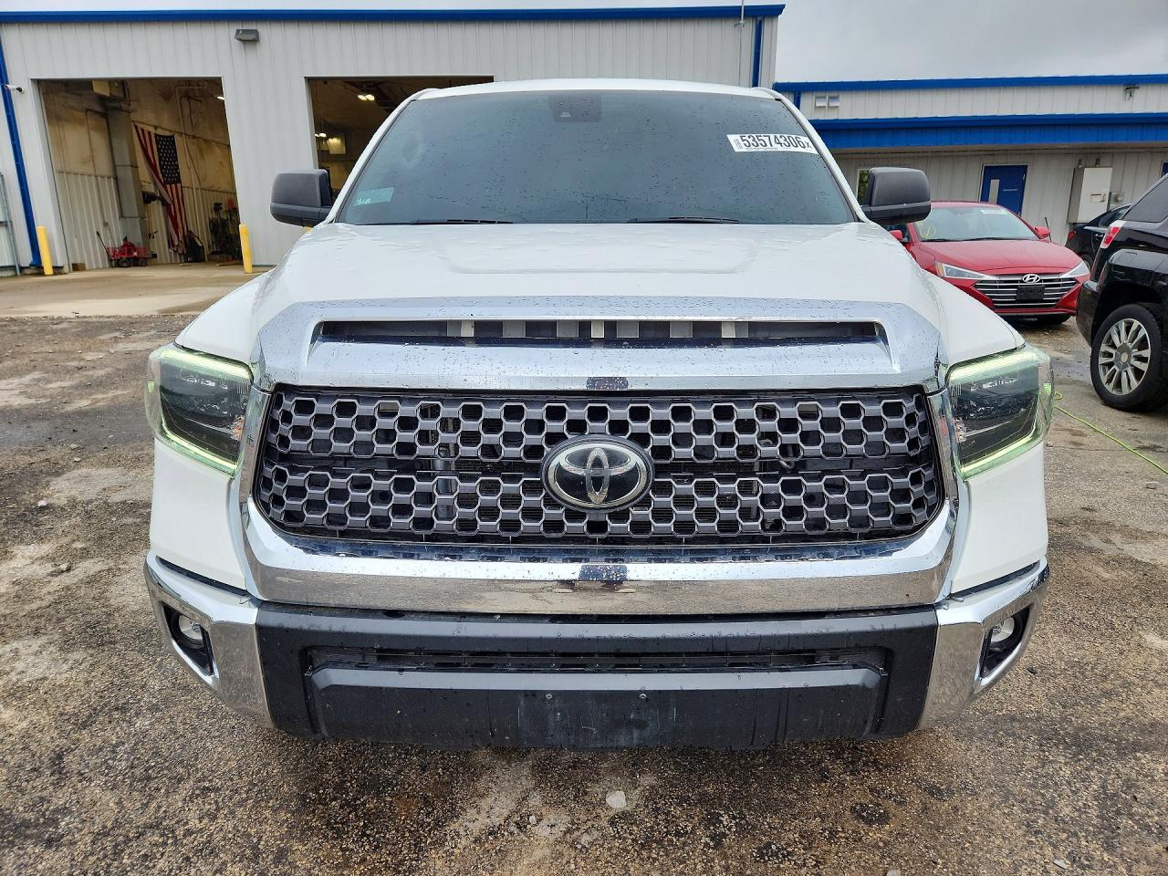 2020 Toyota Tundra Crewmax Sr5 White vin: 5TFEY5F19LX258198