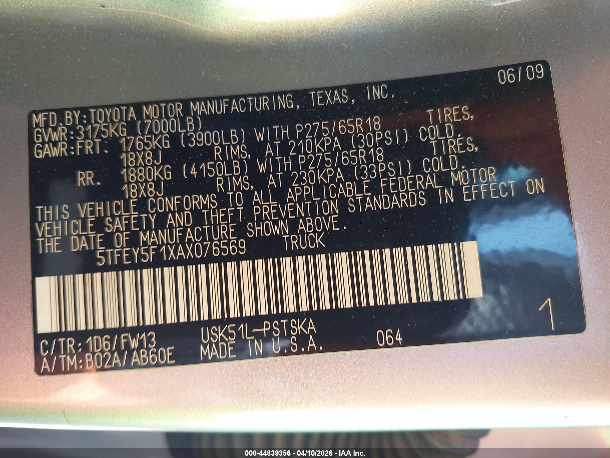 2010 Toyota Tundra Grade 5.7l V8 Silver vin: 5TFEY5F1XAX076569