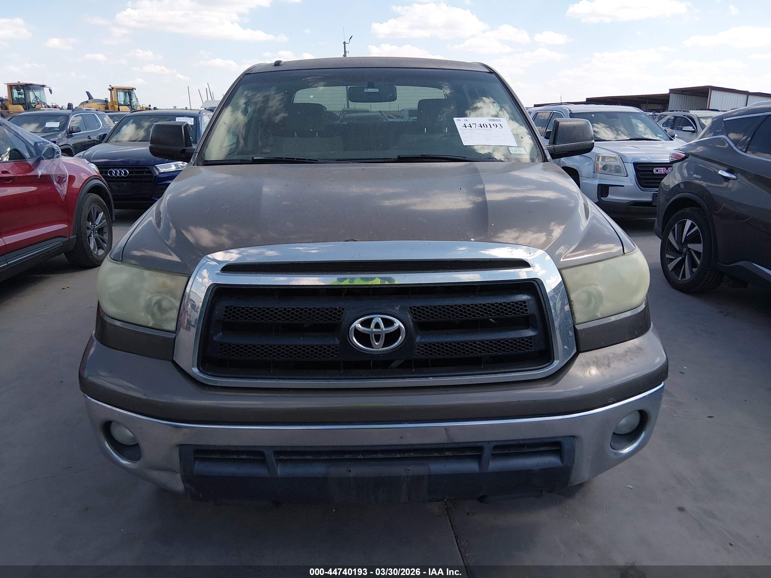 2010 Toyota Tundra Grade 5.7l V8 Brown vin: 5TFEY5F1XAX082145