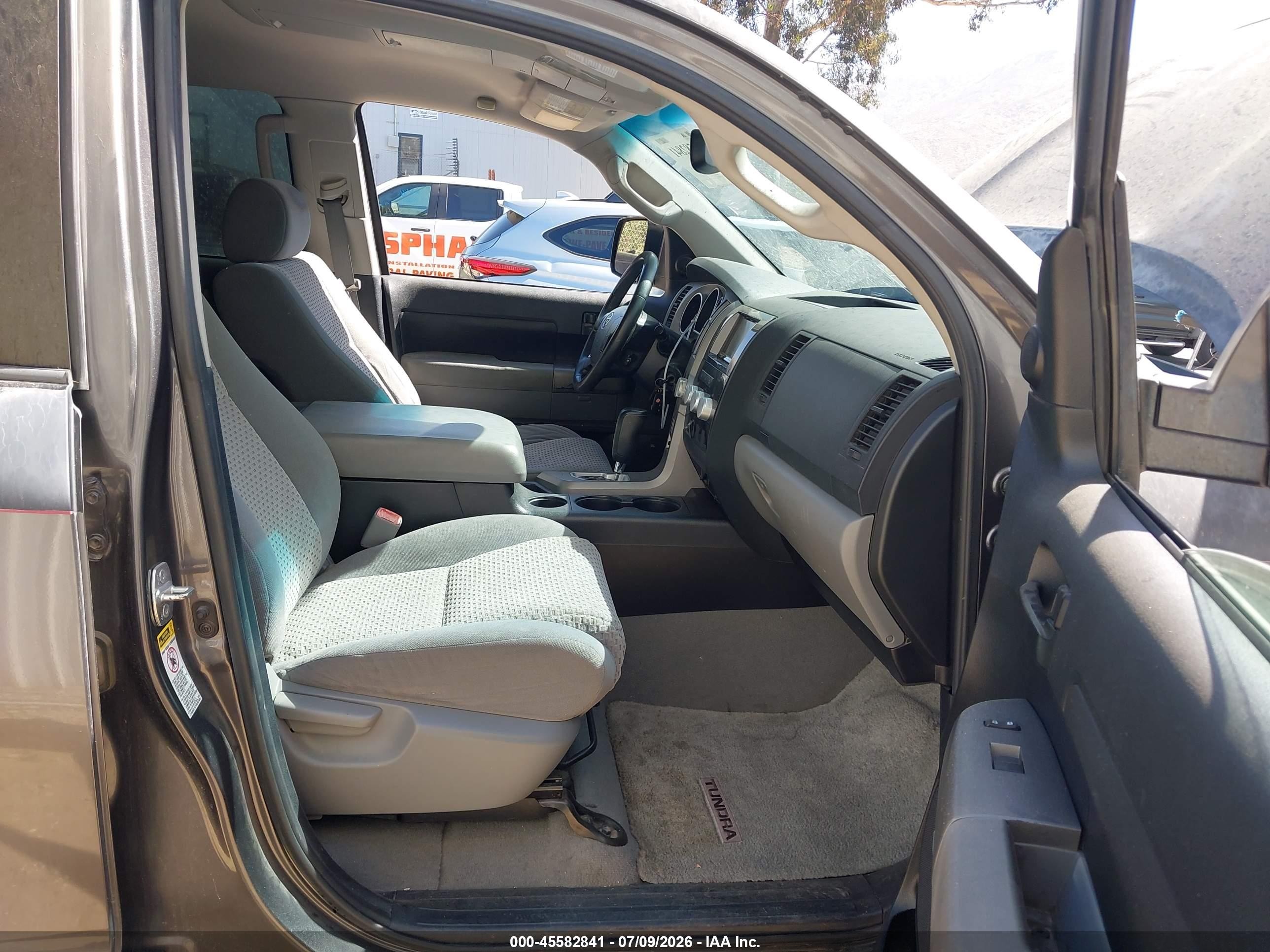2011 Toyota Tundra Grade 5.7l V8 Gray vin: 5TFEY5F1XBX100435