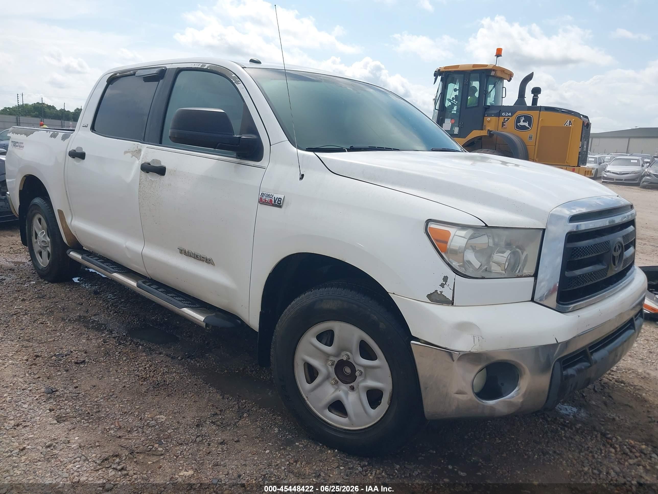 2011 Toyota Tundra Grade 5.7l V8 White vin: 5TFEY5F1XBX103528