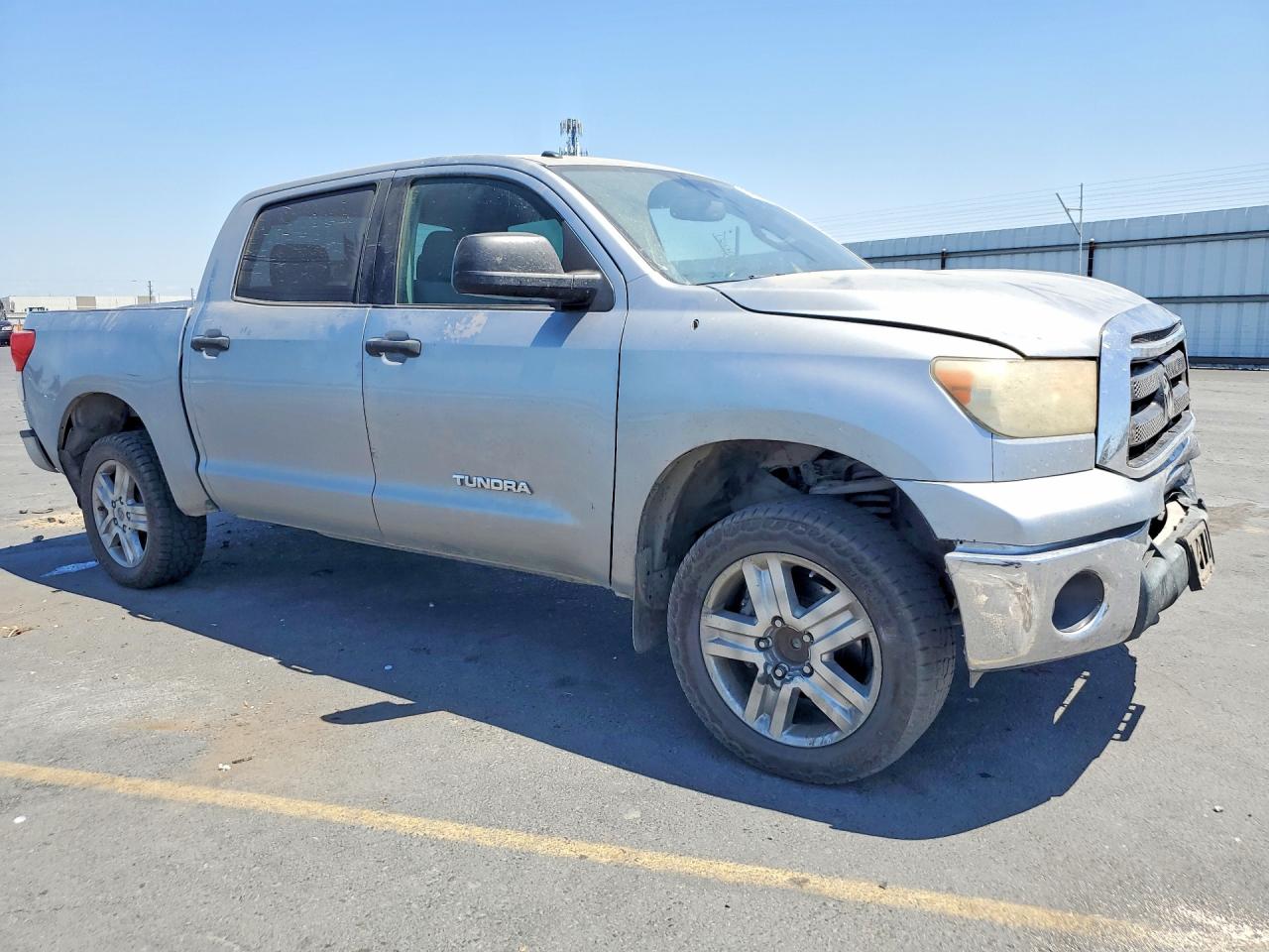 2012 Toyota Tundra Crewmax Sr5 Silver vin: 5TFEY5F1XCX133291