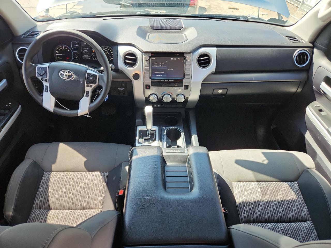 2020 Toyota Tundra Crewmax Sr5 Silver vin: 5TFEY5F1XLX259389