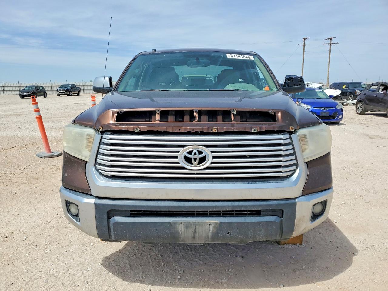 2016 Toyota Tundra Crewmax Limited Коричневый vin: 5TFFW5F19GX206280