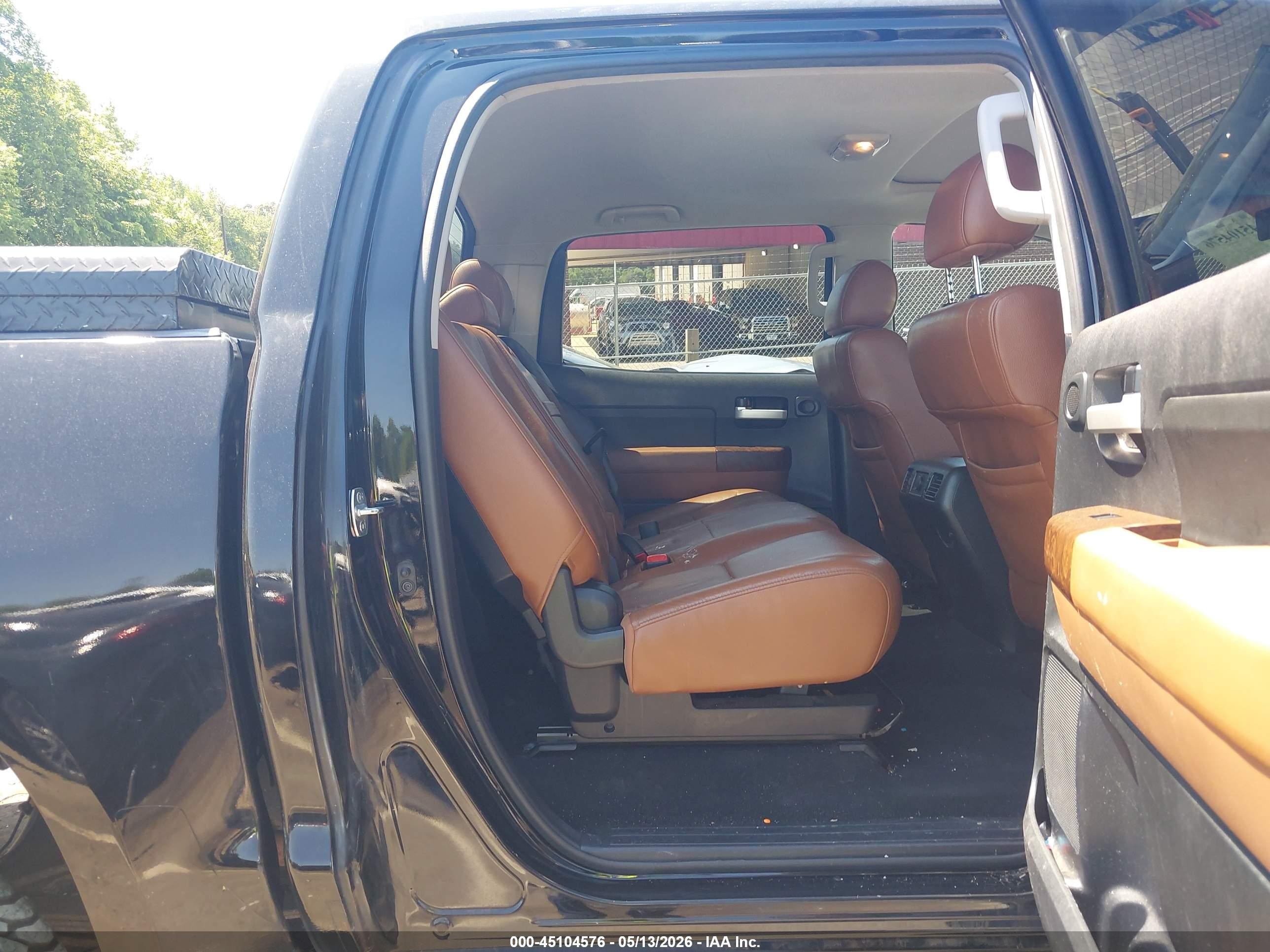 2011 Toyota Tundra Limited 5.7l V8 Black vin: 5TFFY5F11BX102594
