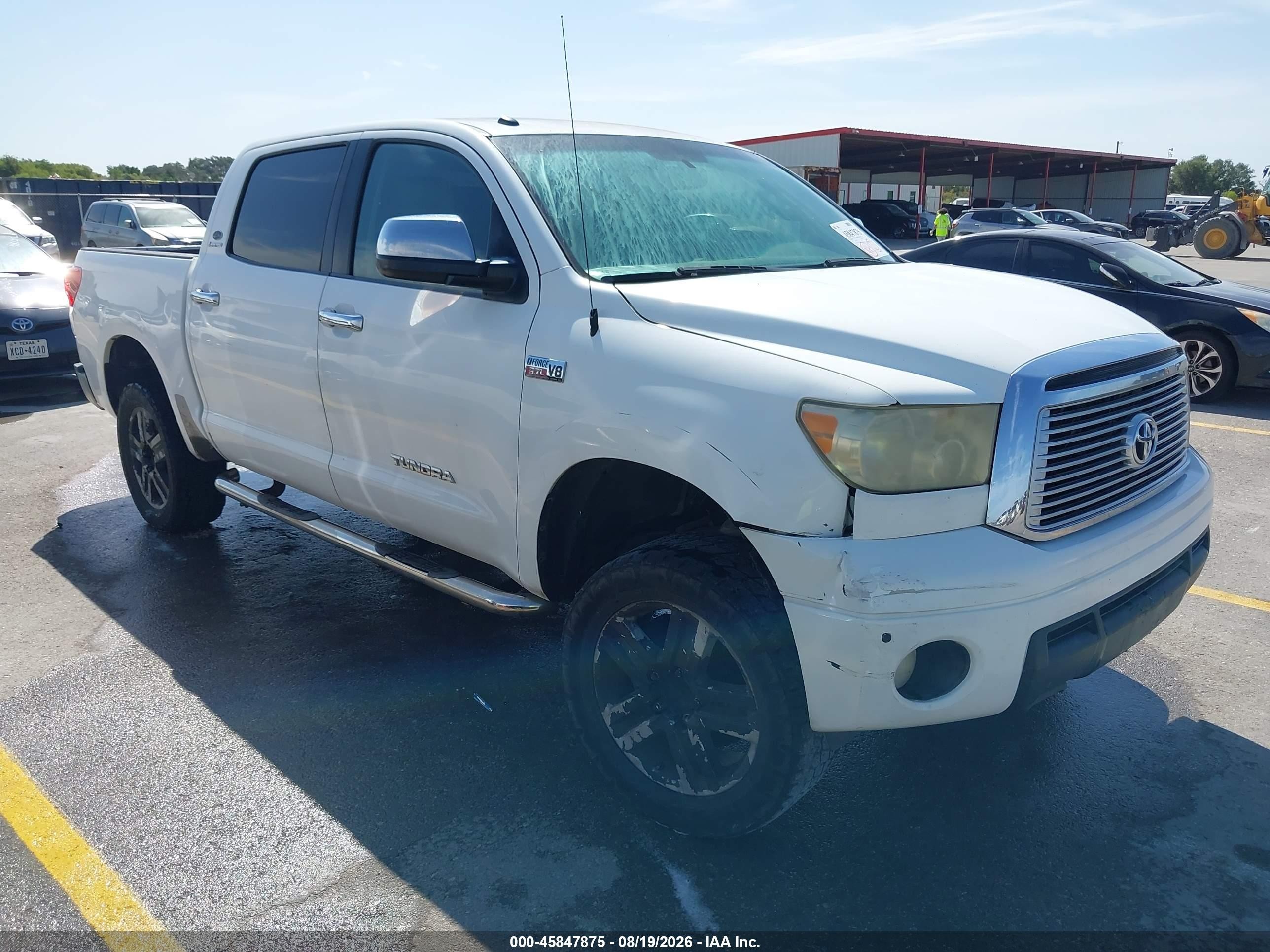 2011 Toyota Tundra Limited 5.7l V8 White vin: 5TFFY5F13BX110941