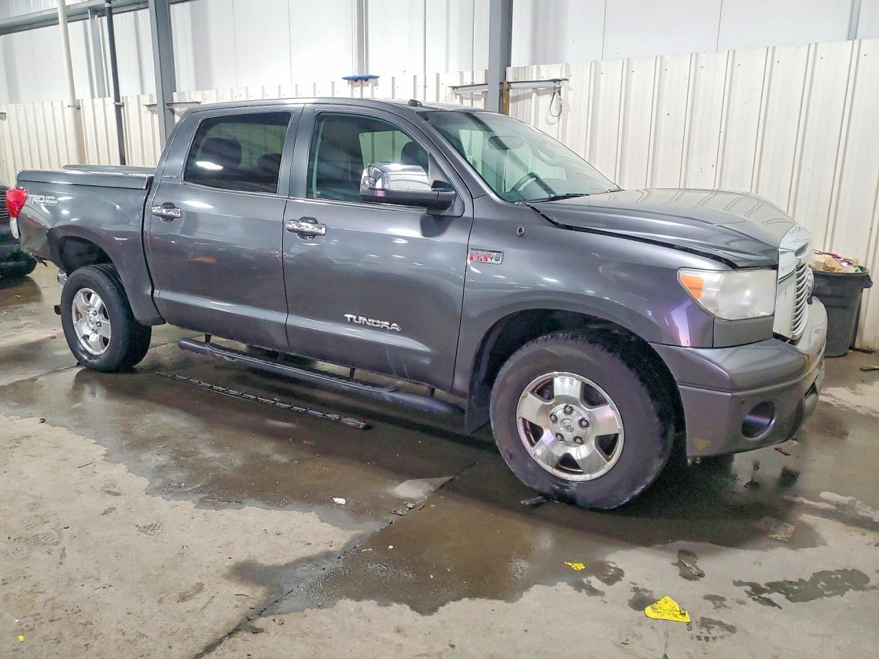 2011 Toyota Tundra Crewmax Limited Gray vin: 5TFFY5F14BX110141
