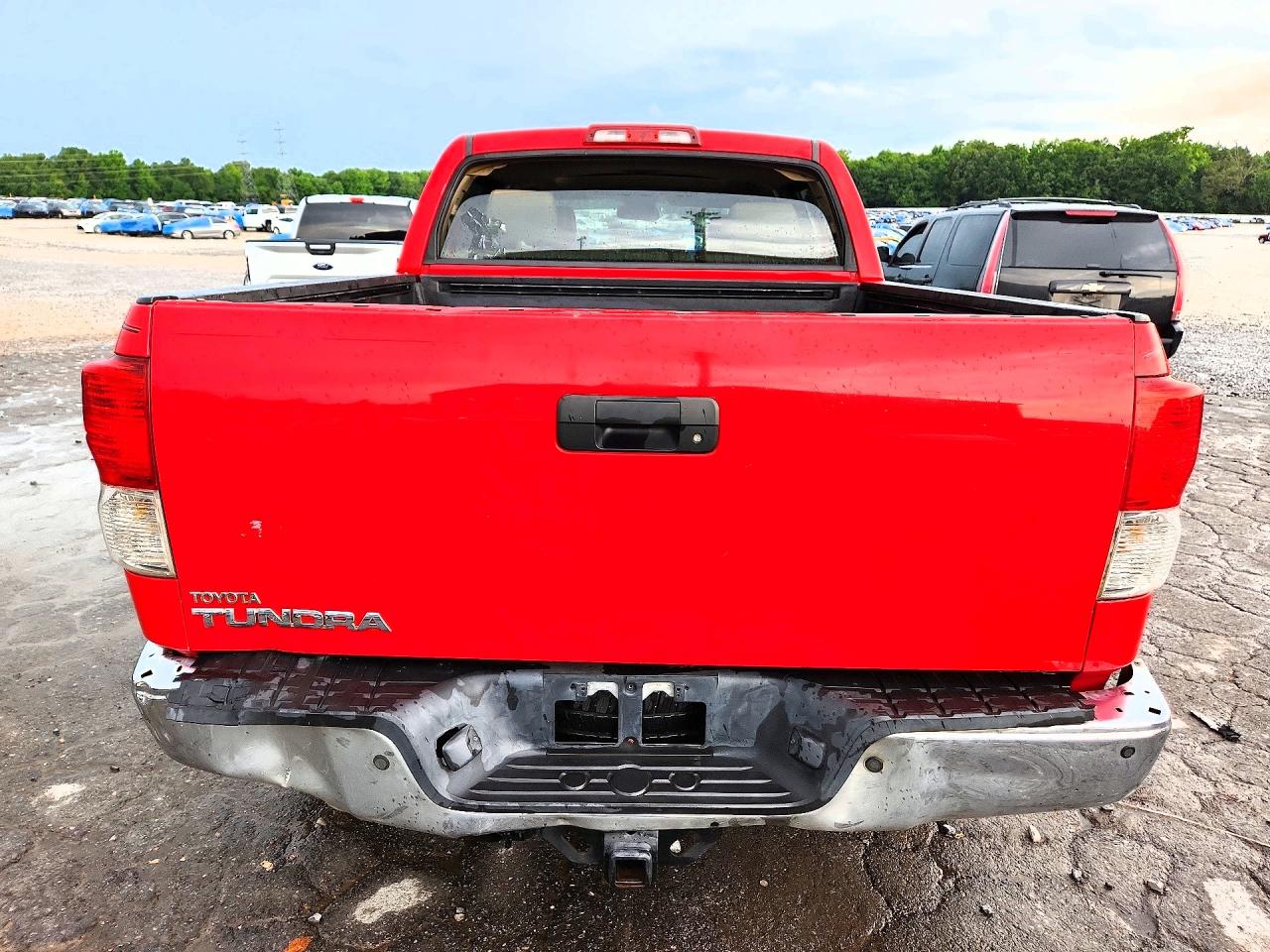 2010 Toyota Tundra Crewmax Limited Красный vin: 5TFFY5F16AX076217