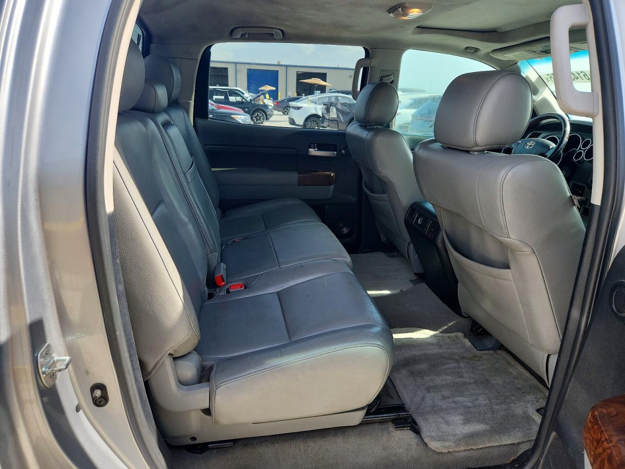 2011 Toyota Tundra Crewmax Limited Silver vin: 5TFFY5F16BX098834