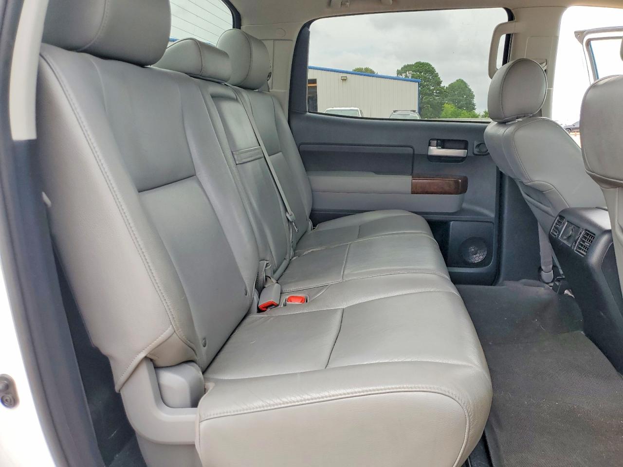 2012 Toyota Tundra Crewmax Limited White vin: 5TFFY5F16CX123023