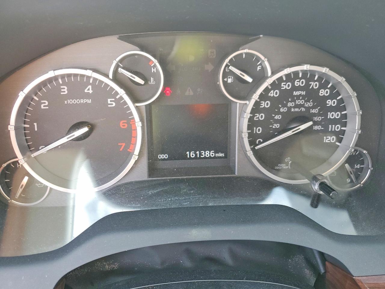 2014 Toyota Tundra Crewmax Limited Silver vin: 5TFFY5F16EX164500