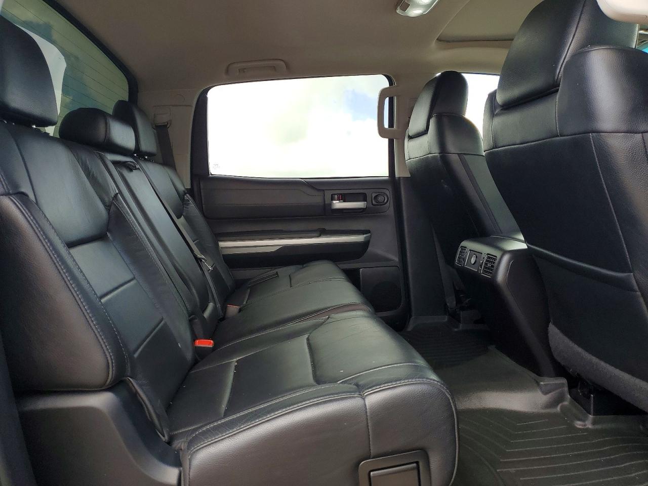 2015 Toyota Tundra Crewmax Limited Brown vin: 5TFFY5F16FX181363