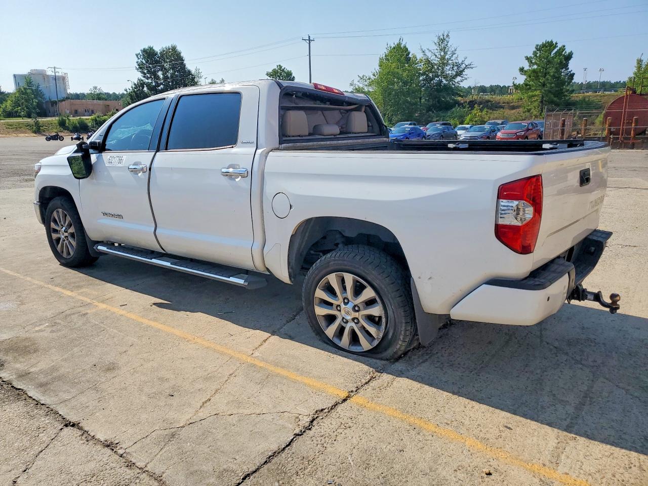 2015 Toyota Tundra Crewmax Limited White vin: 5TFFY5F17FX181338