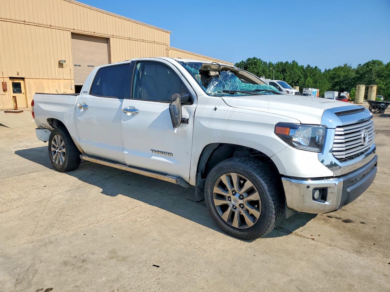 2015 Toyota Tundra Crewmax Limited White vin: 5TFFY5F17FX181338