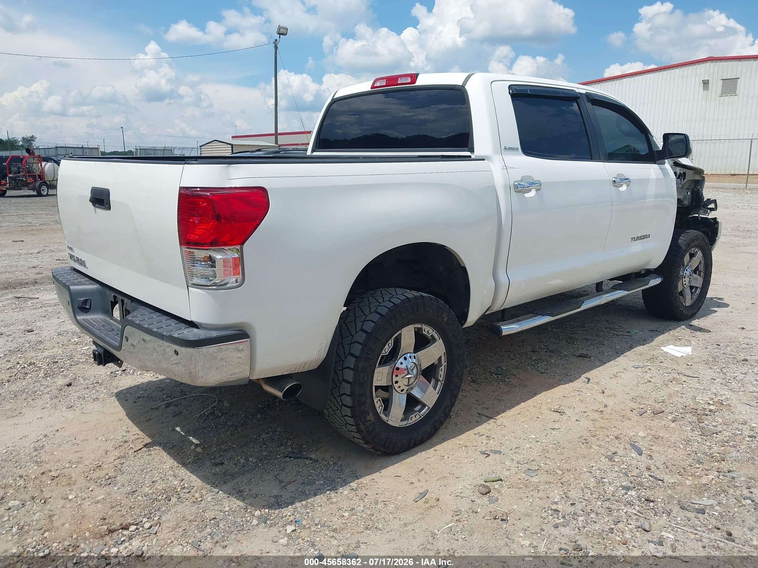 2012 Toyota Tundra Limited 5.7l V8 White vin: 5TFFY5F18CX125498