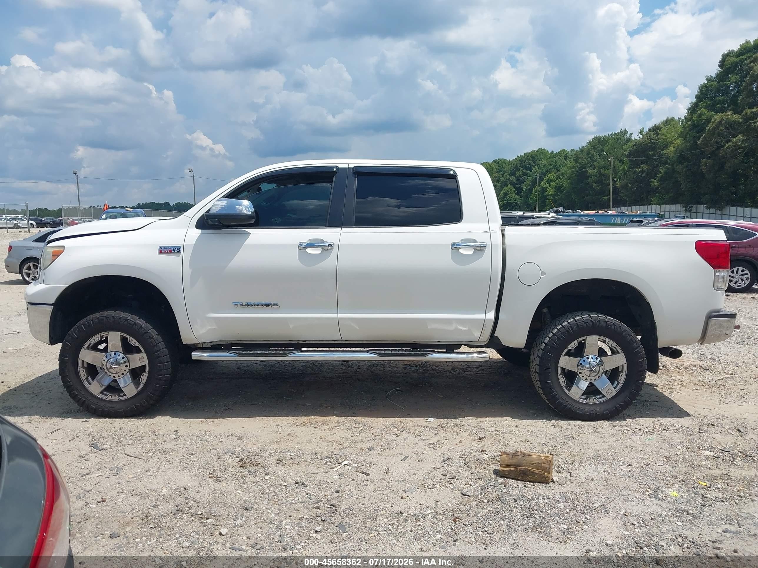 2012 Toyota Tundra Limited 5.7l V8 White vin: 5TFFY5F18CX125498