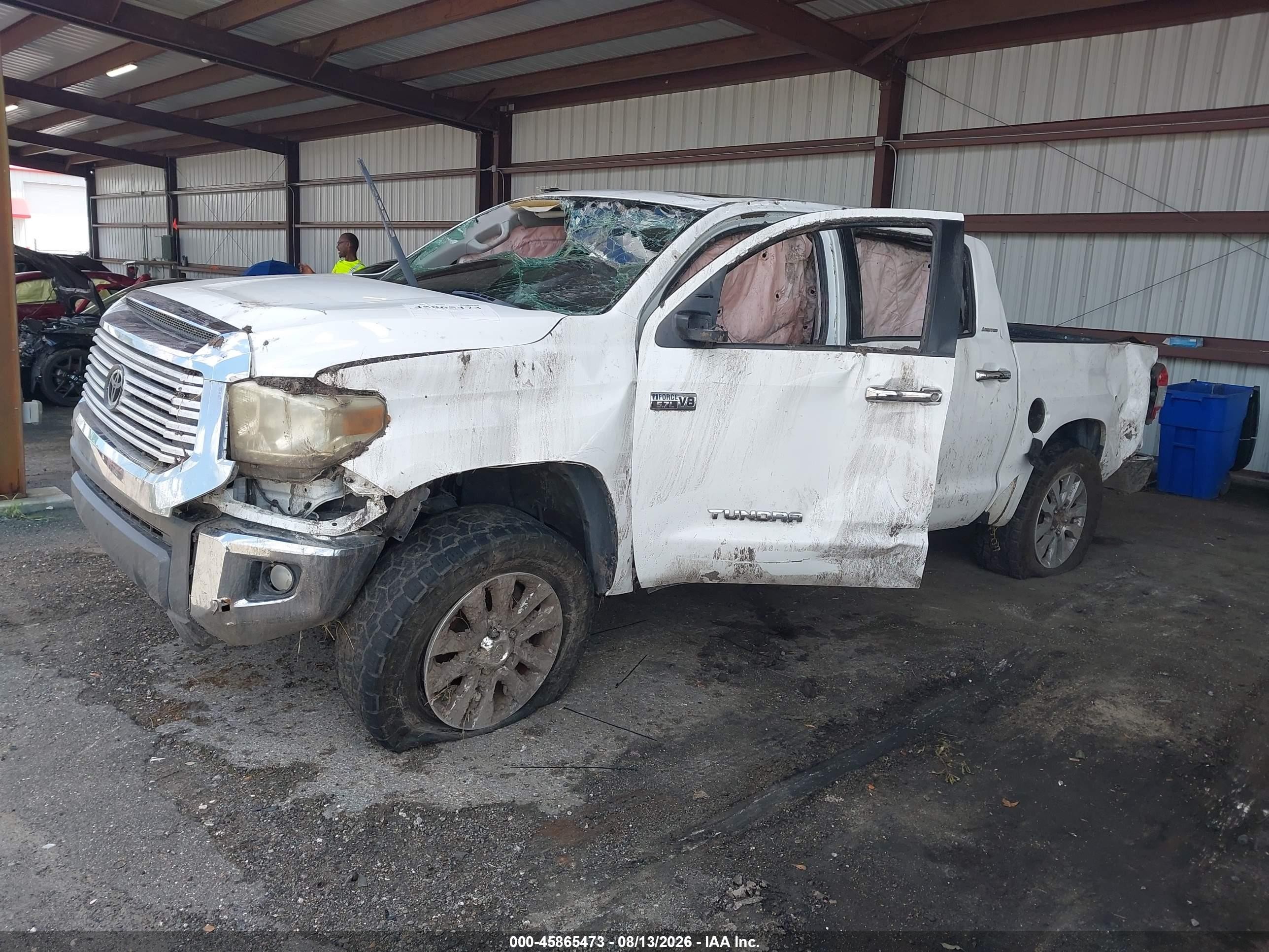 2014 Toyota Tundra Limited 5.7l V8 White vin: 5TFFY5F19EX167245