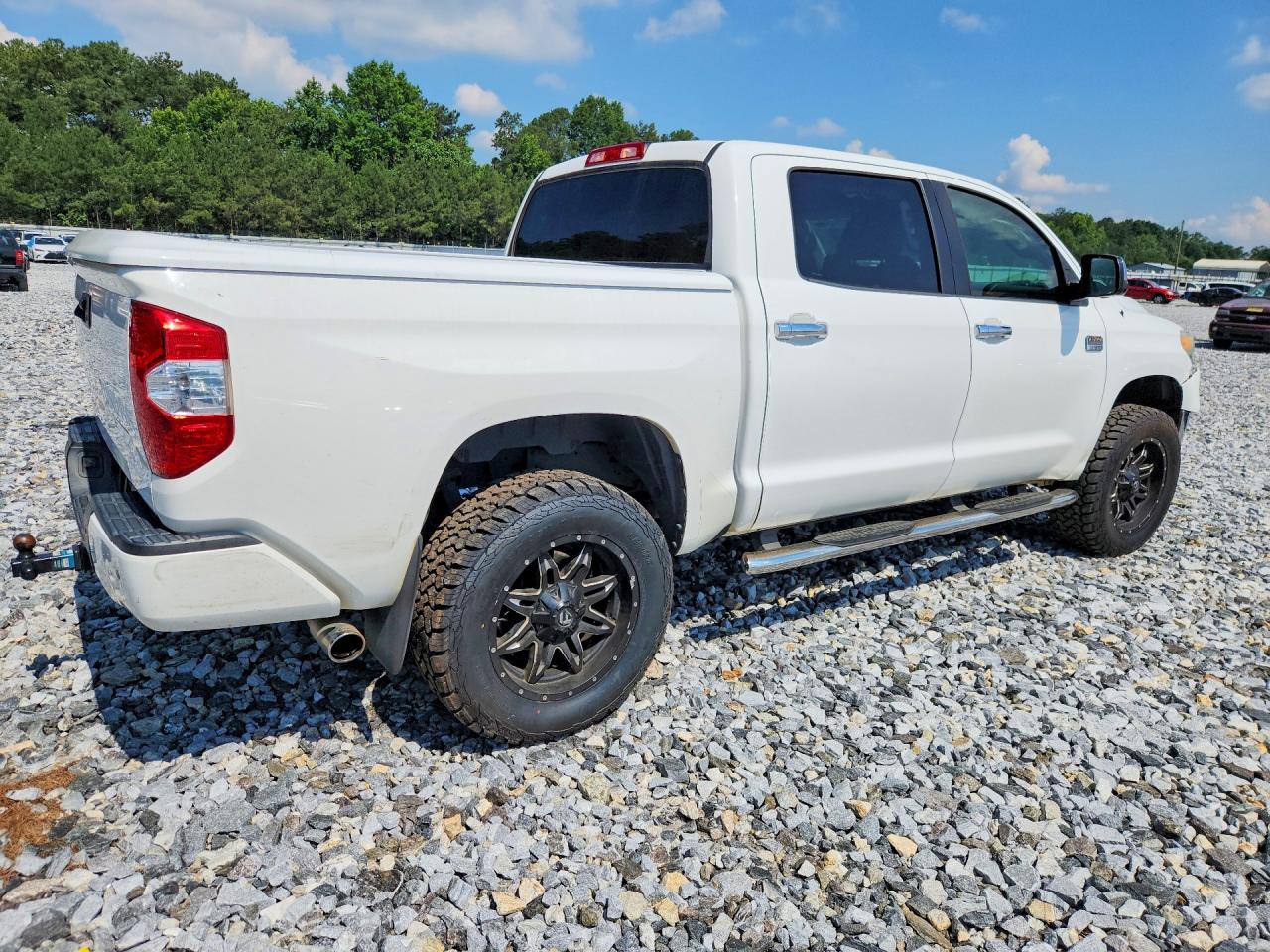 2015 Toyota Tundra 1794 Edition White vin: 5TFGY5F15FX178118