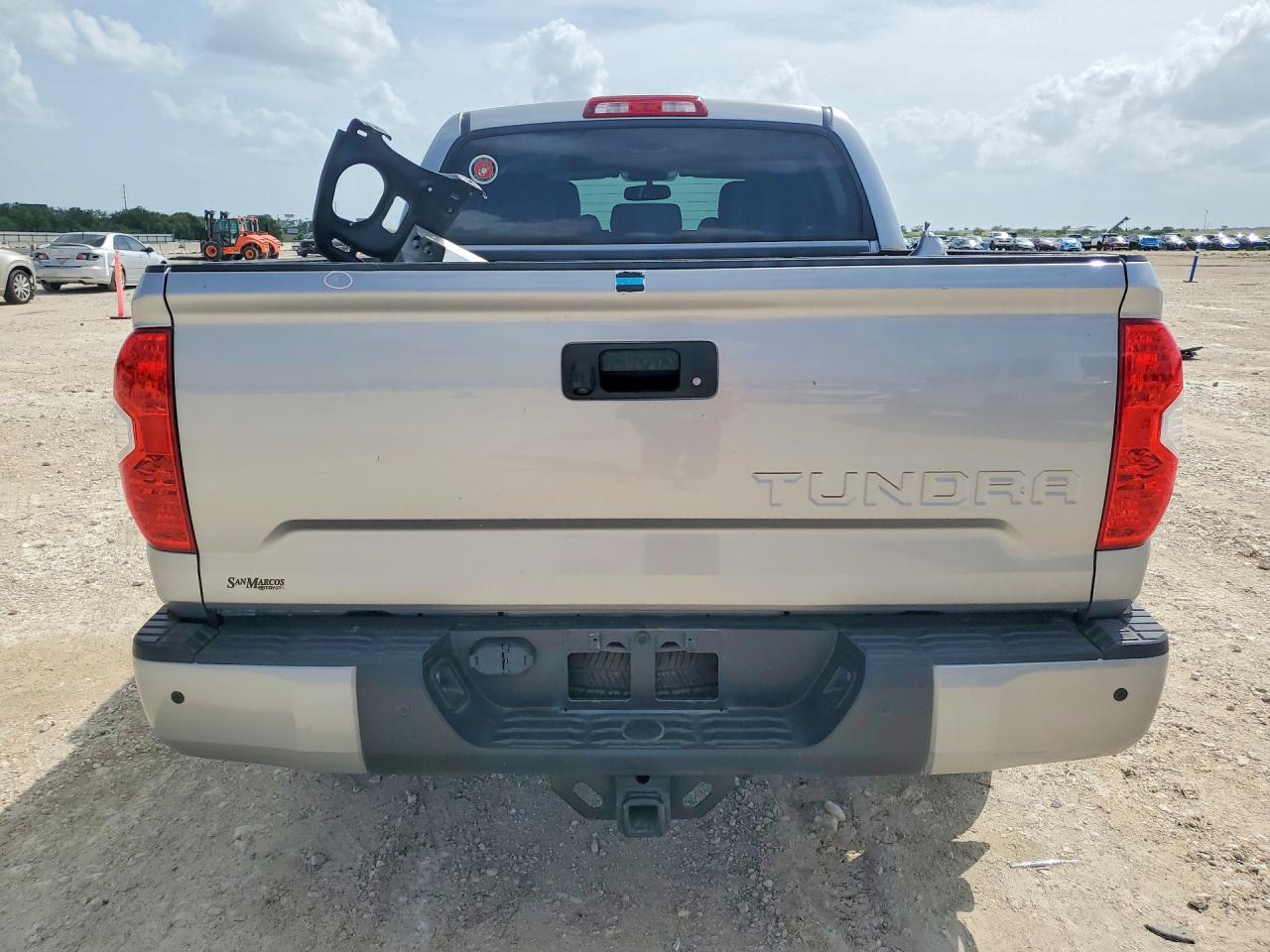 2015 Toyota Tundra Platinum Silver vin: 5TFGY5F15FX190026