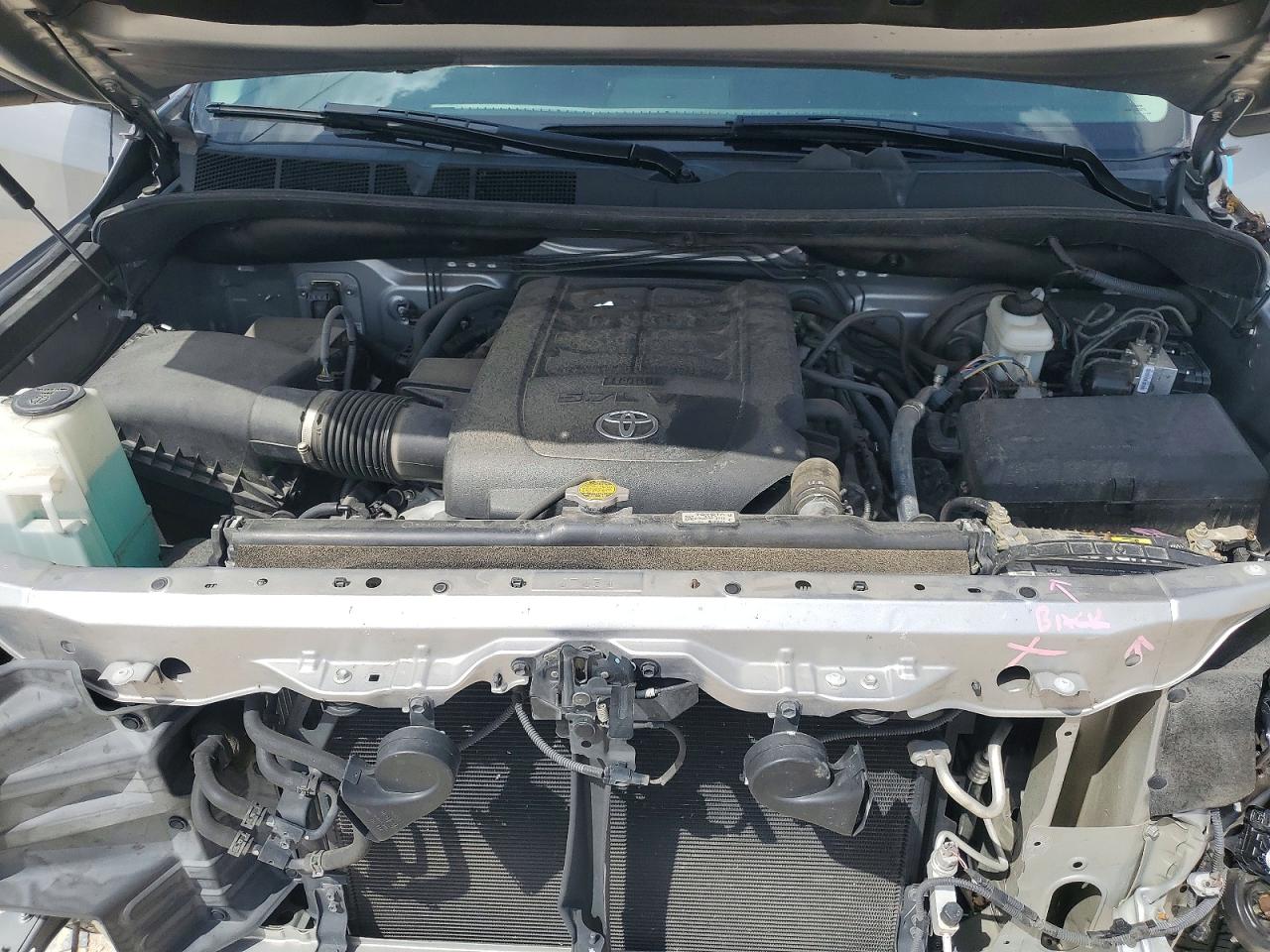 2015 Toyota Tundra Platinum Silver vin: 5TFGY5F15FX190026