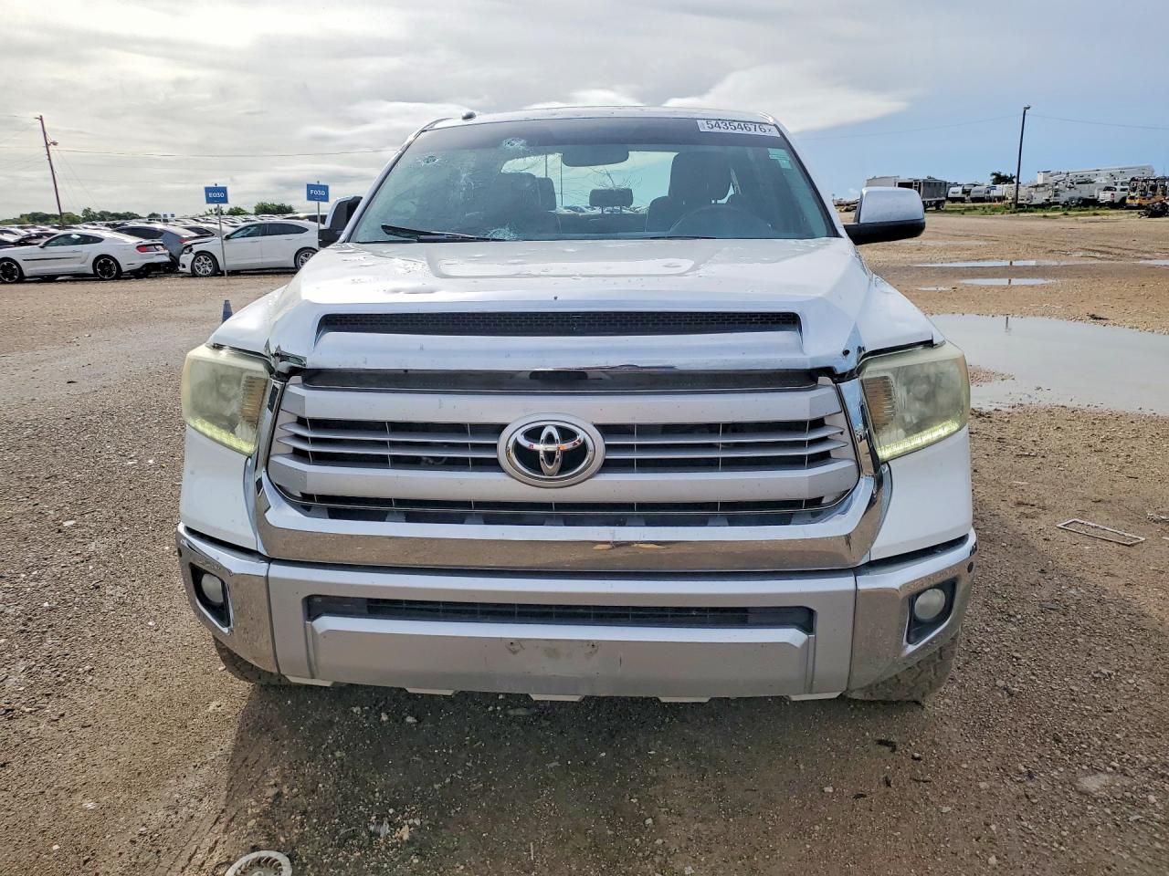 2014 Toyota Tundra 1794 Edition White vin: 5TFGY5F17EX155969