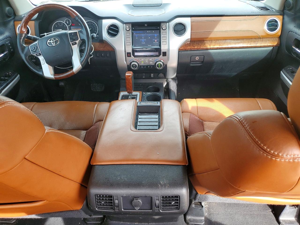 2014 Toyota Tundra 1794 Edition White vin: 5TFGY5F17EX155969
