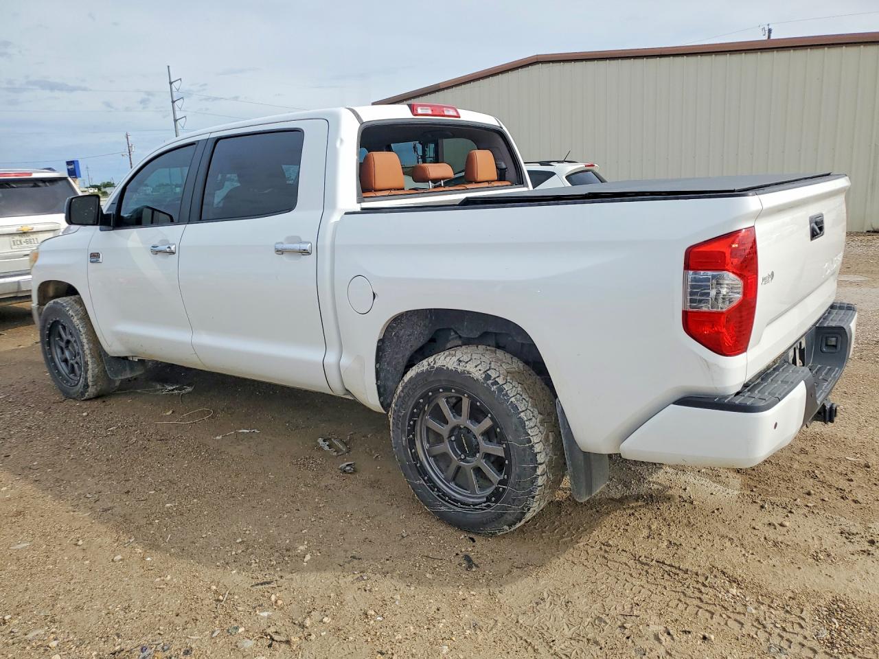 2014 Toyota Tundra 1794 Edition White vin: 5TFGY5F17EX155969