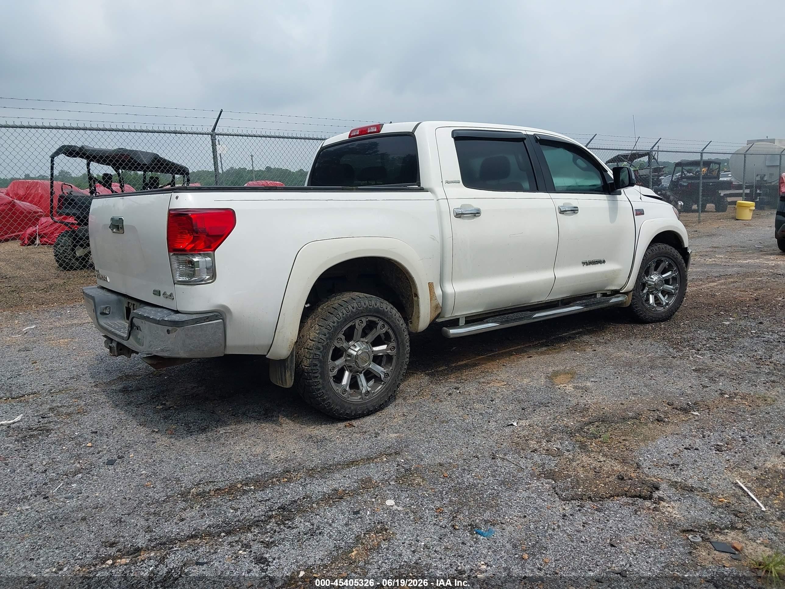 2013 Toyota Tundra Platinum 5.7l V8 White vin: 5TFHW5F10DX311603