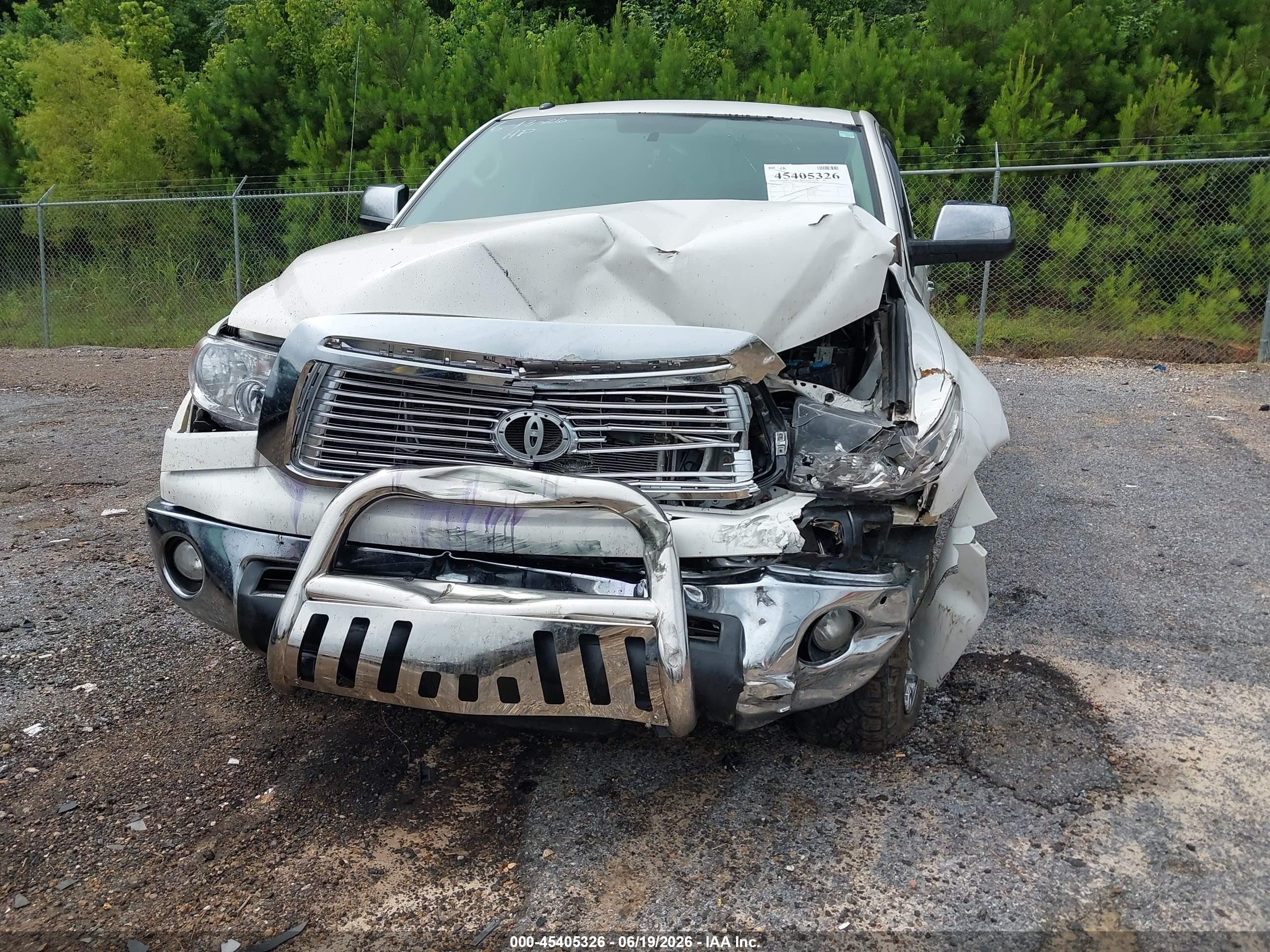2013 Toyota Tundra Platinum 5.7l V8 White vin: 5TFHW5F10DX311603