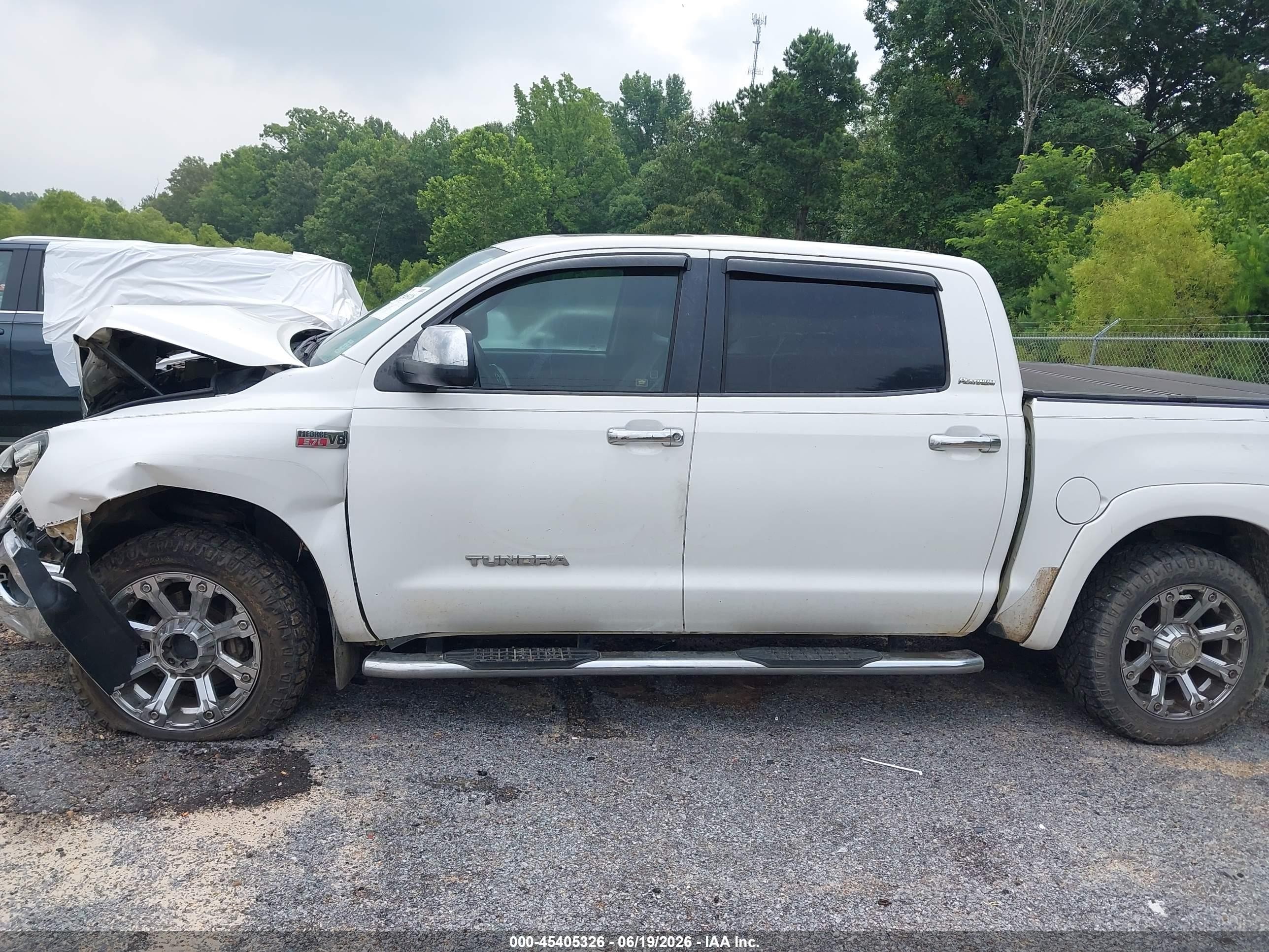 2013 Toyota Tundra Platinum 5.7l V8 White vin: 5TFHW5F10DX311603