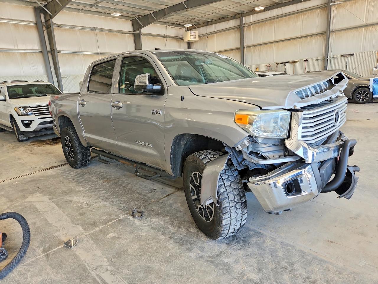 2014 Toyota Tundra Crewmax Limited Silver vin: 5TFHW5F10EX344814