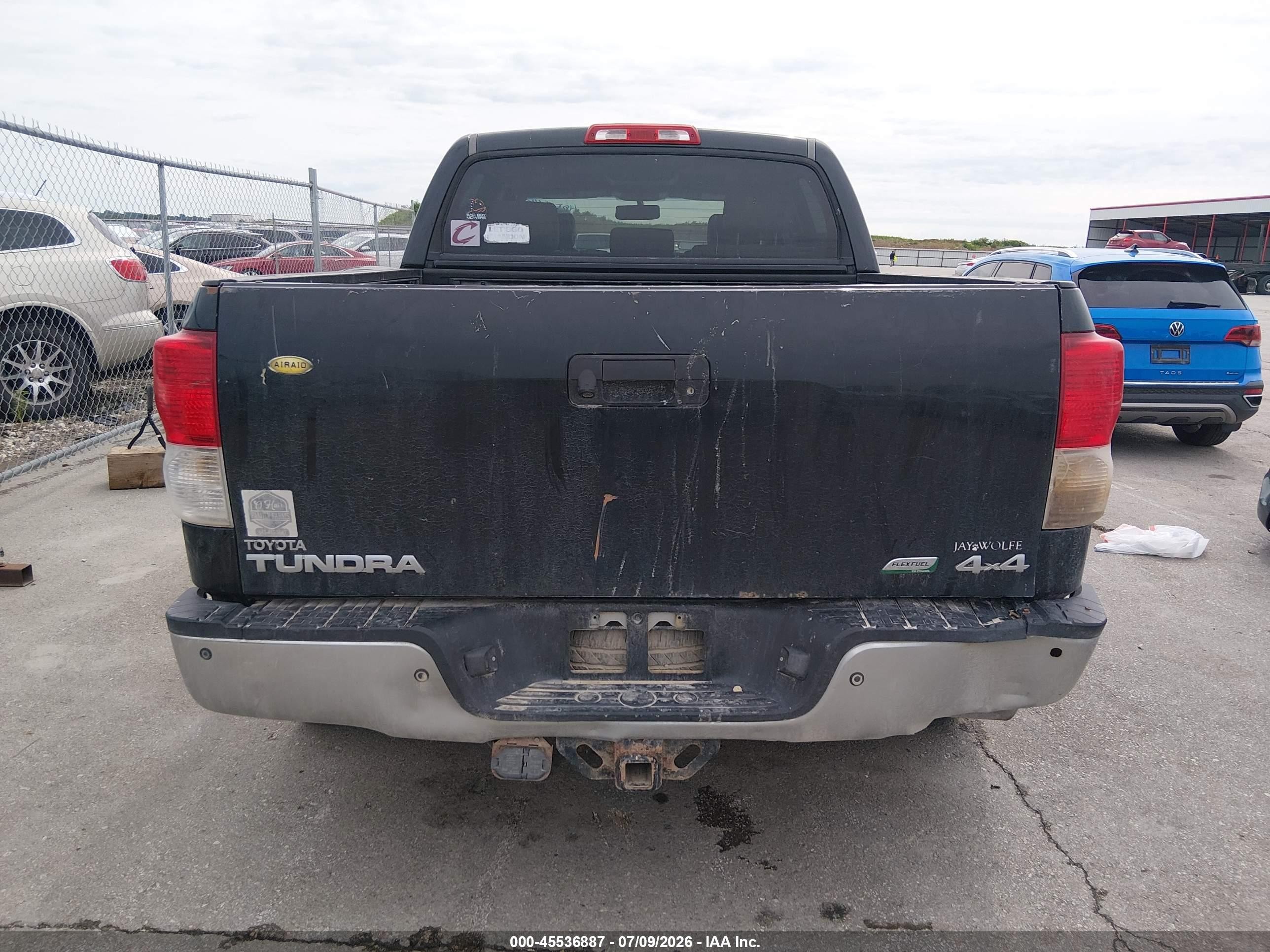 2010 Toyota Tundra Limited 5.7l V8 Черный vin: 5TFHW5F11AX114189