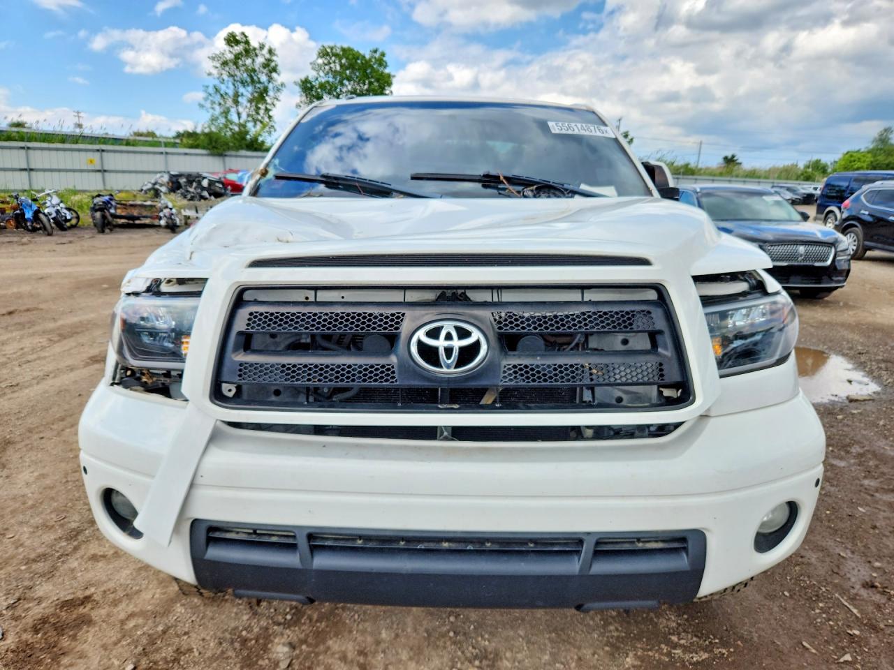 2011 Toyota Tundra Crewmax Limited White vin: 5TFHW5F14BX171097