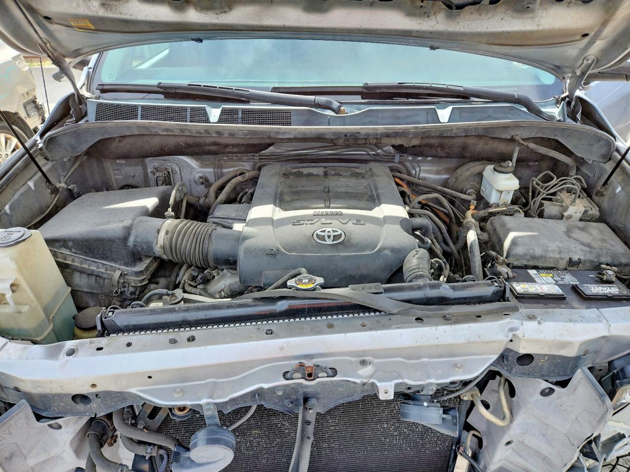 2012 Toyota Tundra Crewmax Limited Silver vin: 5TFHW5F14CX248682