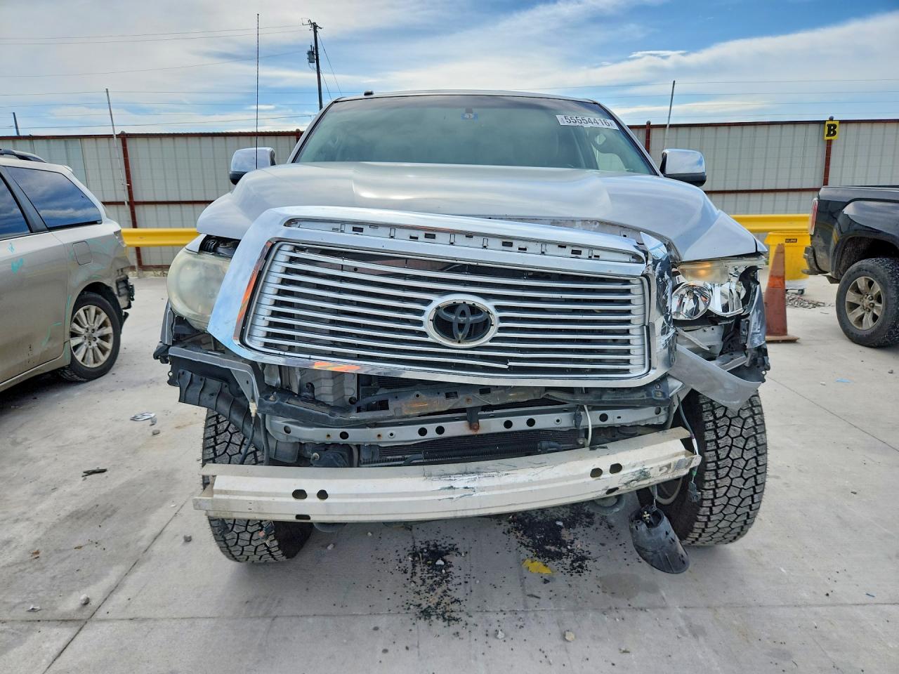 2012 Toyota Tundra Crewmax Limited Silver vin: 5TFHW5F14CX248682