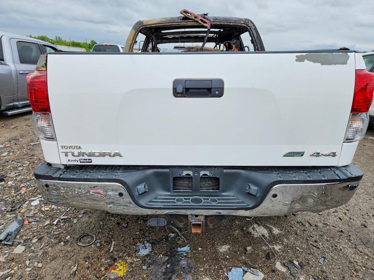 2012 Toyota Tundra Crewmax Limited White vin: 5TFHW5F14CX257835