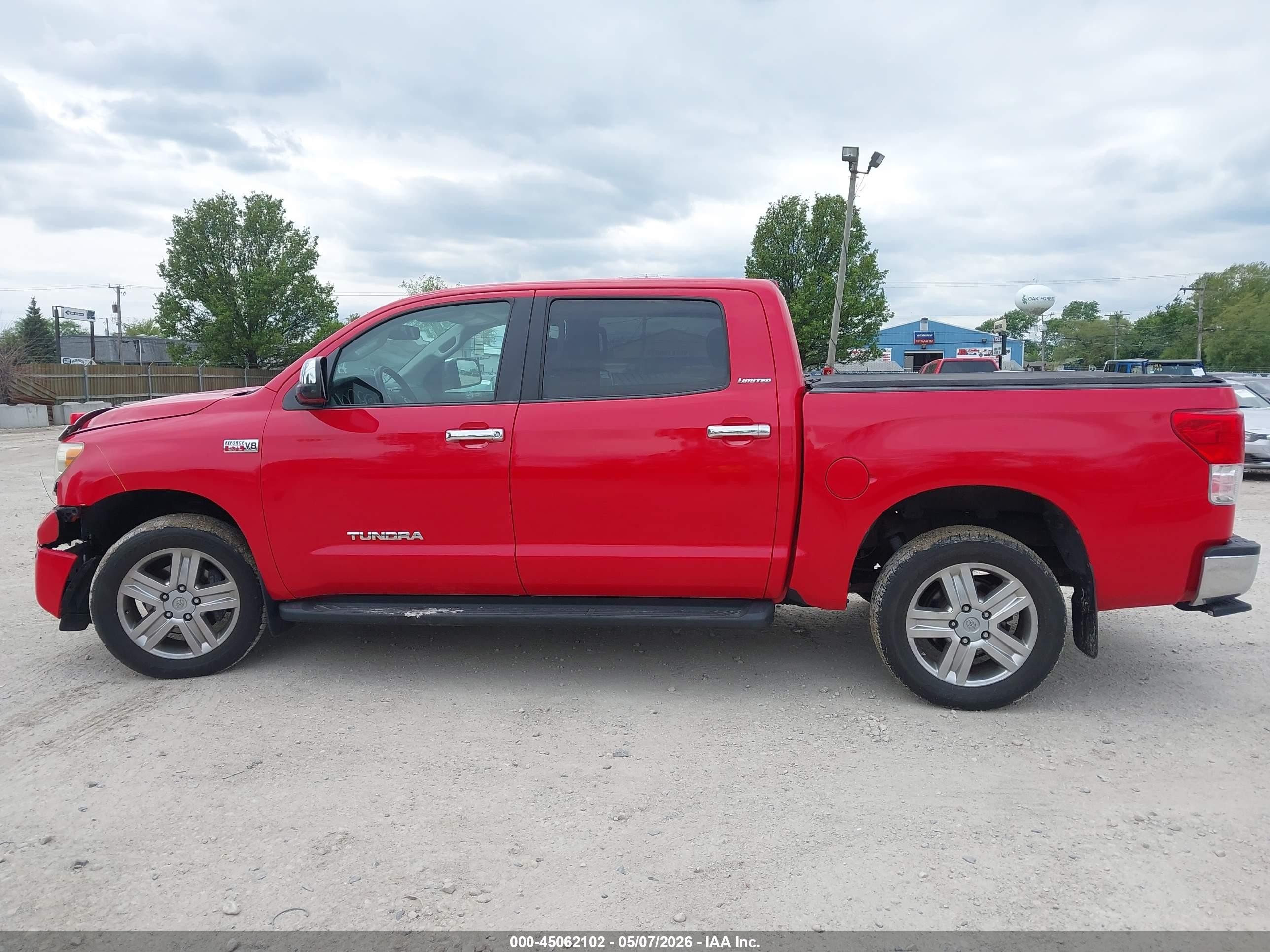 2010 Toyota Tundra Limited 5.7l V8 Red vin: 5TFHW5F15AX157935