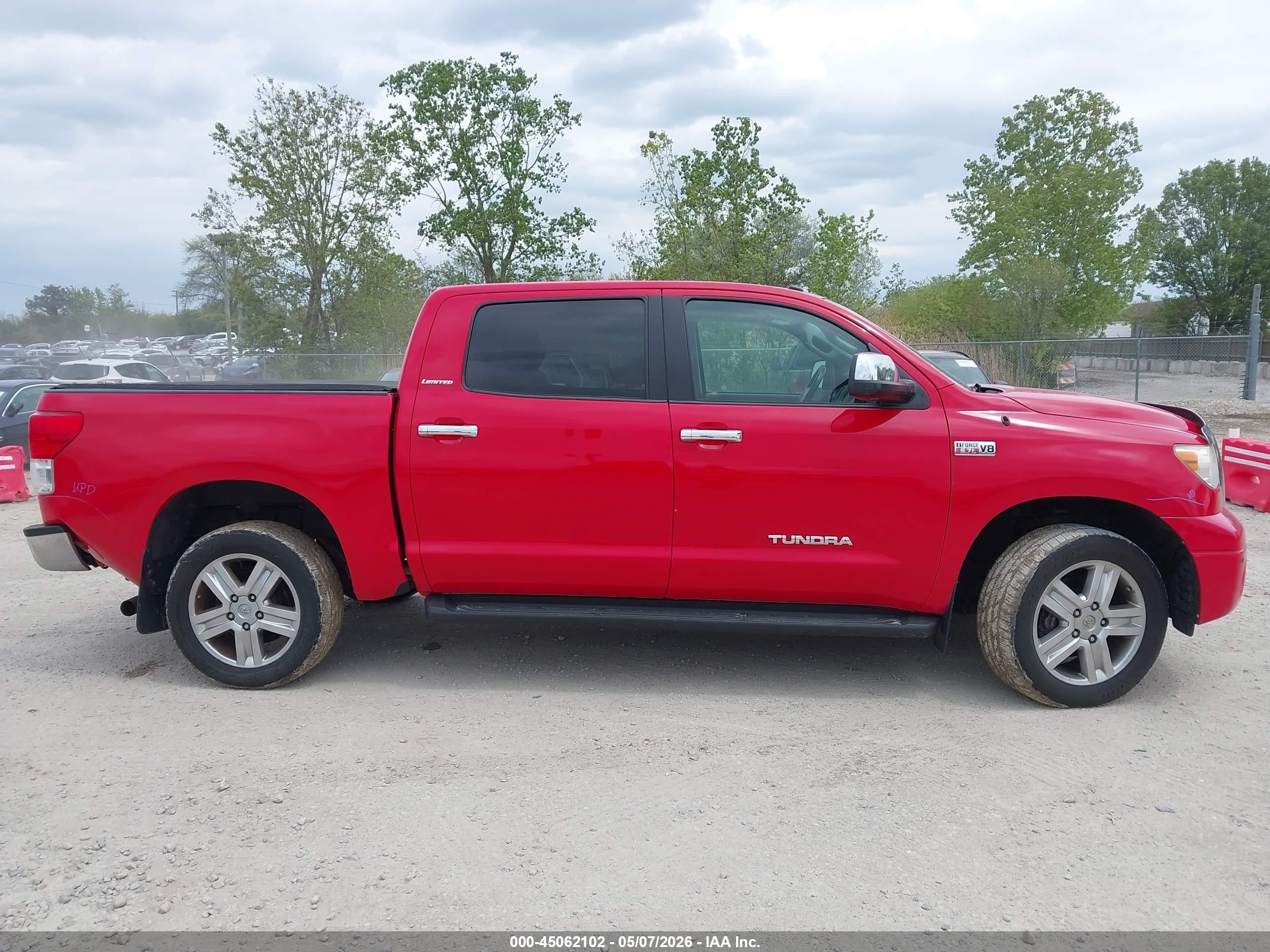 2010 Toyota Tundra Limited 5.7l V8 Red vin: 5TFHW5F15AX157935
