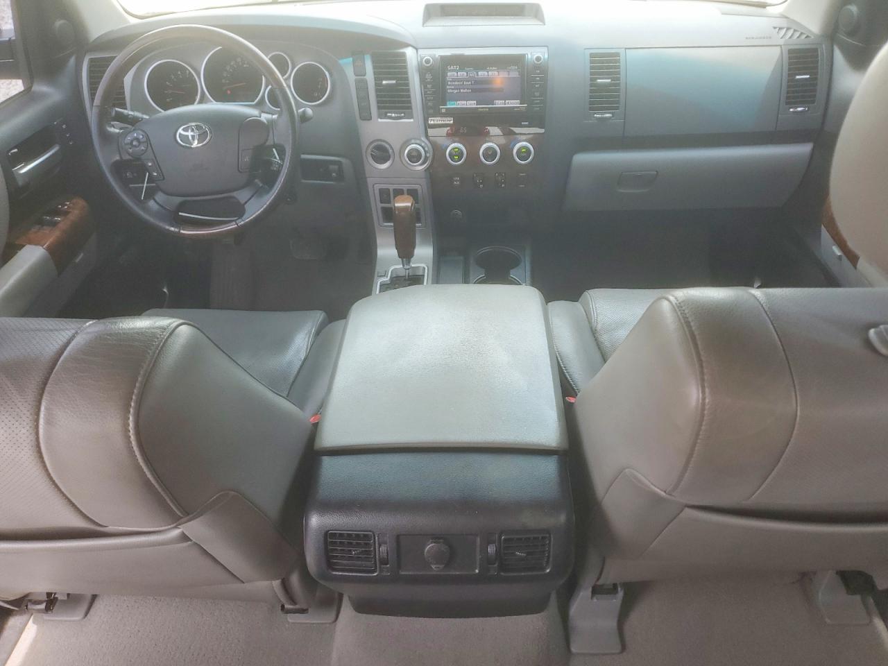 2010 Toyota Tundra Crewmax Limited Silver vin: 5TFHW5F16AX154042
