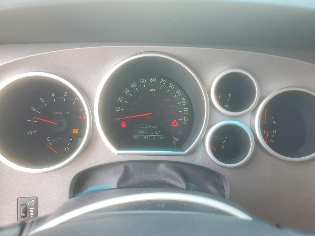 2010 Toyota Tundra Crewmax Limited Silver vin: 5TFHW5F16AX154042