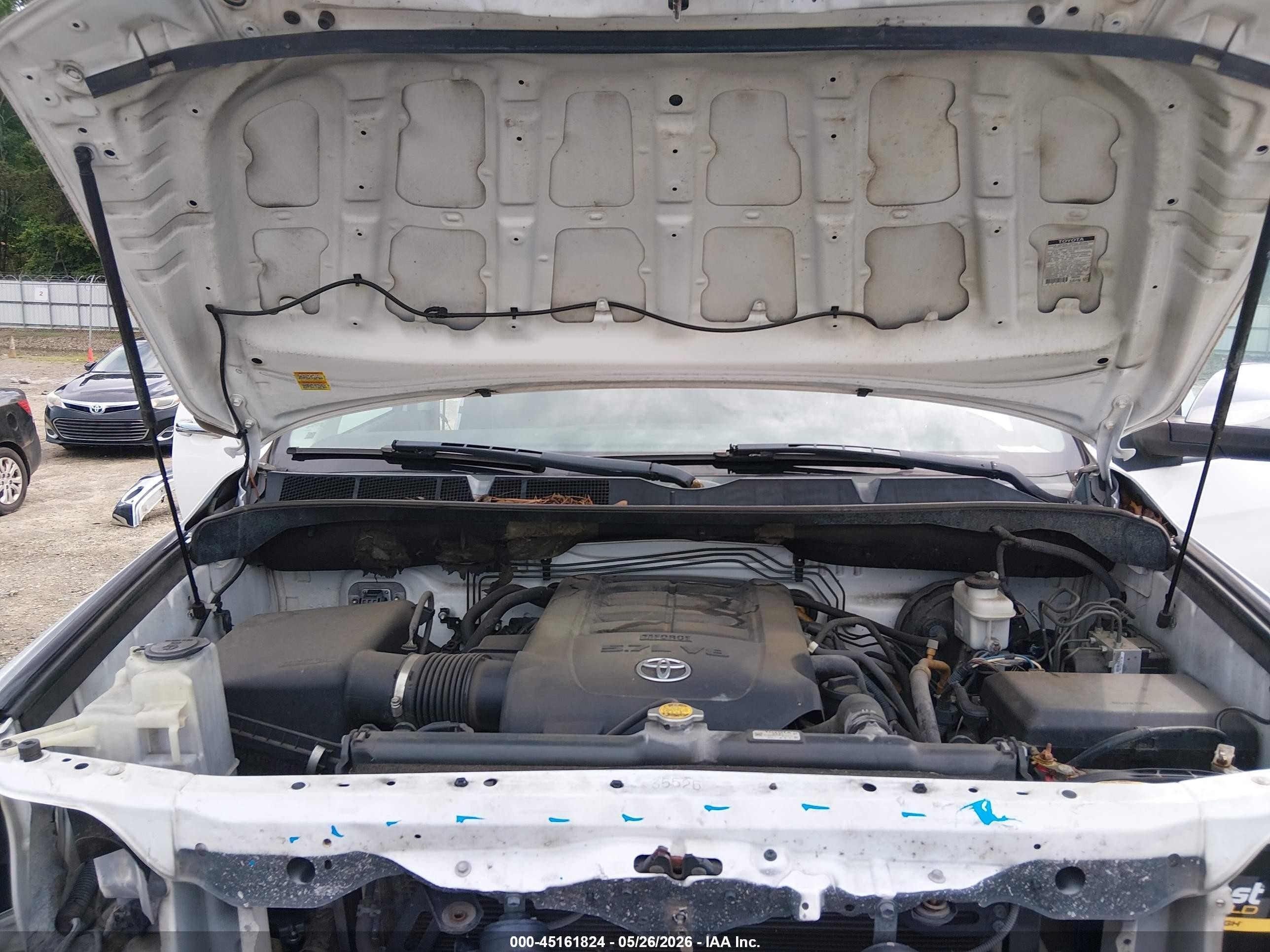 2013 Toyota Tundra Platinum 5.7l V8 White vin: 5TFHW5F16DX307832