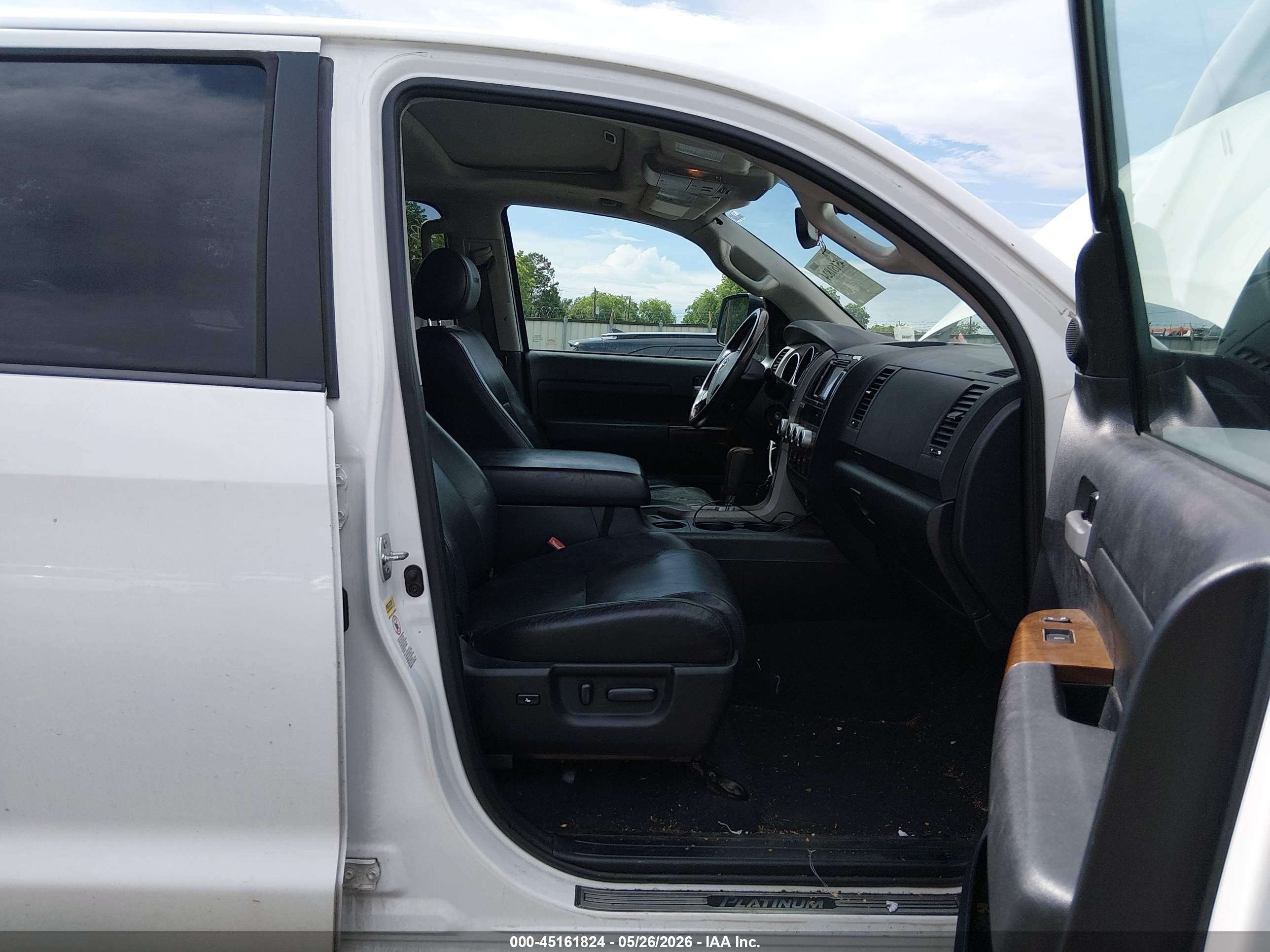 2013 Toyota Tundra Platinum 5.7l V8 White vin: 5TFHW5F16DX307832