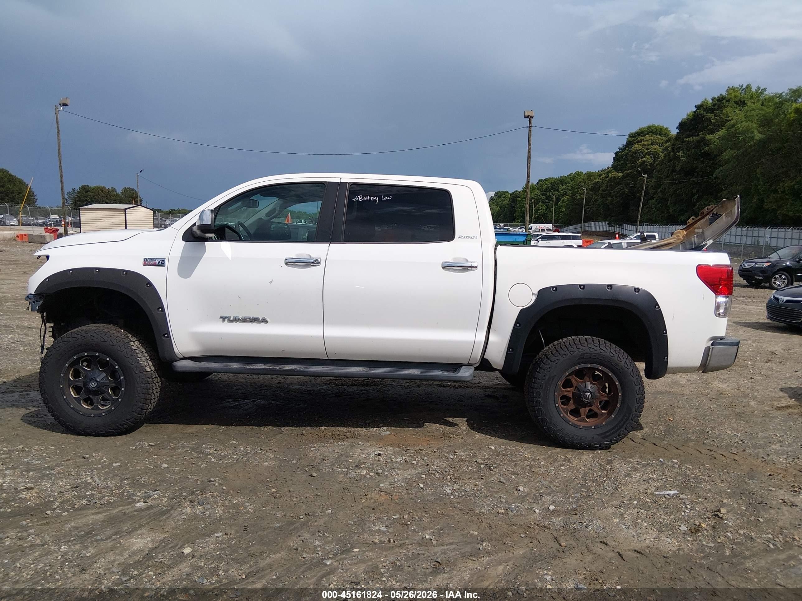 2013 Toyota Tundra Platinum 5.7l V8 White vin: 5TFHW5F16DX307832