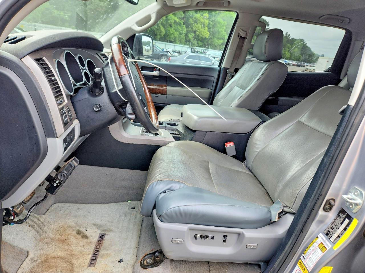 2011 Toyota Tundra Crewmax Limited Серебряный vin: 5TFHW5F17BX194924