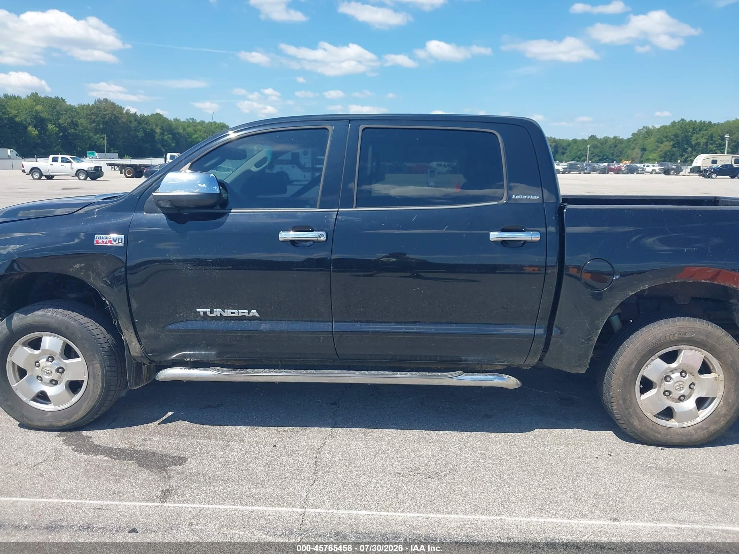 2013 Toyota Tundra Limited 5.7l V8 Черный vin: 5TFHW5F18DX318038
