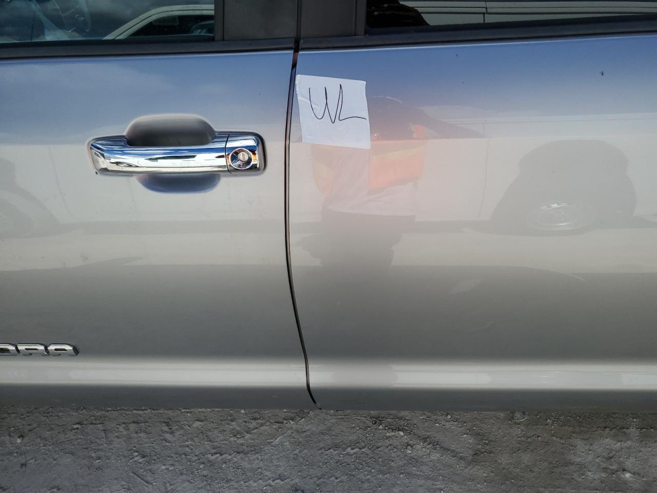 2015 Toyota Tundra Crewmax Limited Silver vin: 5TFHW5F18FX489780